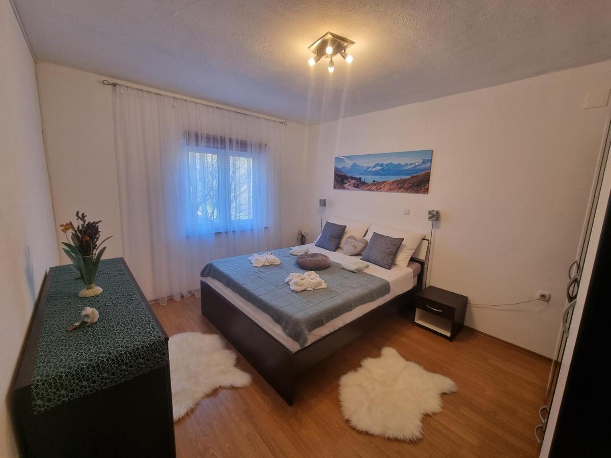 Apartment Niko Senj  Buitenkant foto
